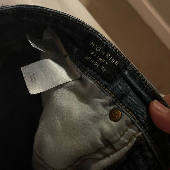Lucky Brand Ankle Jeans - Picture 3 of 7